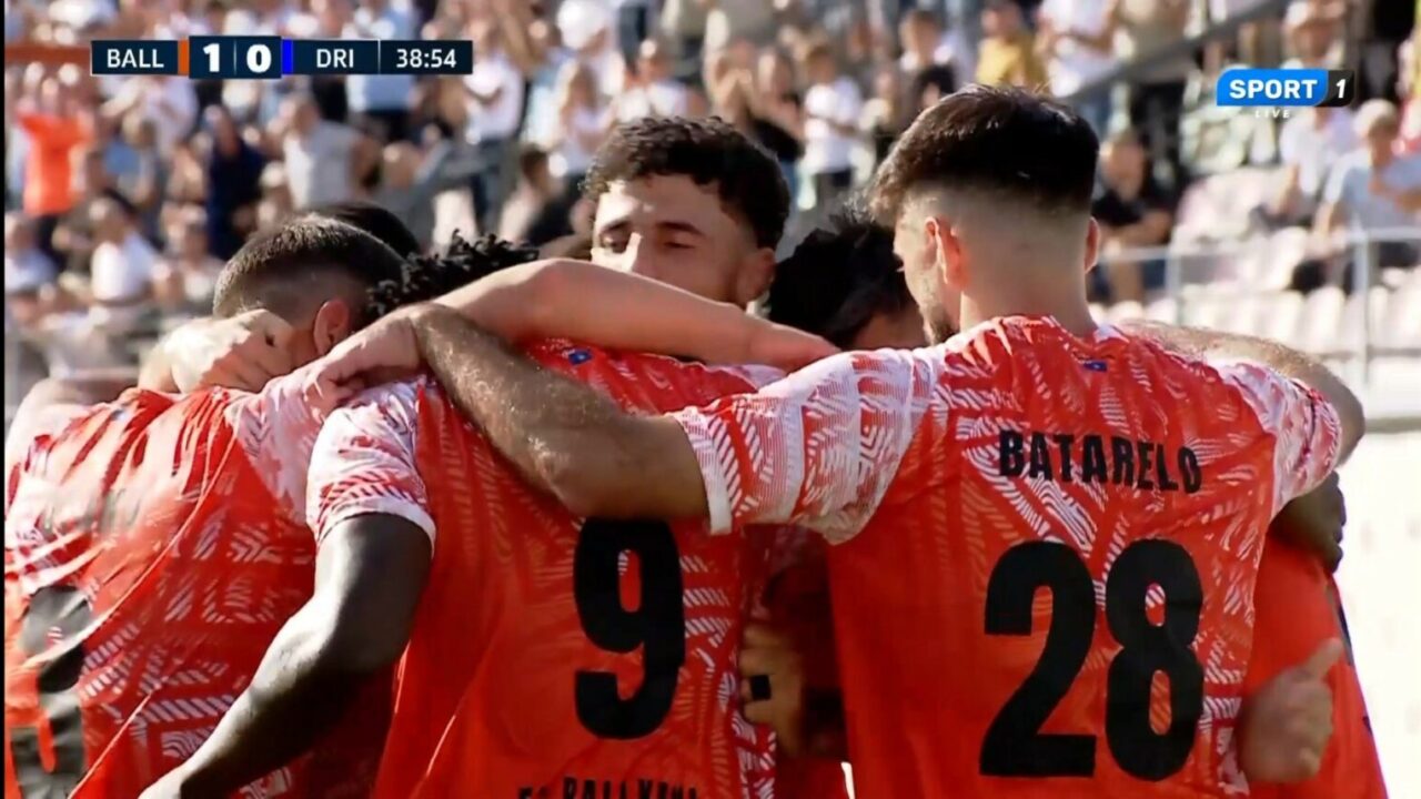 Ballkani fiton derbin, thellohet kriza e Dritës